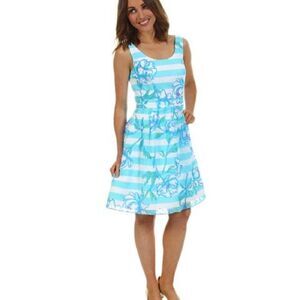 Lilly Pulitzer Roswell Posley Shorely Blue Size 2